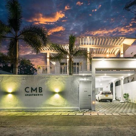 Airport Hotel By Cmb Apartments ネゴンボ エクステリア 写真