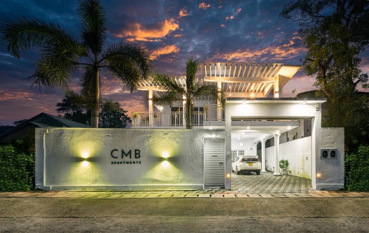 Airport Hotel By Cmb Apartments ネゴンボ エクステリア 写真